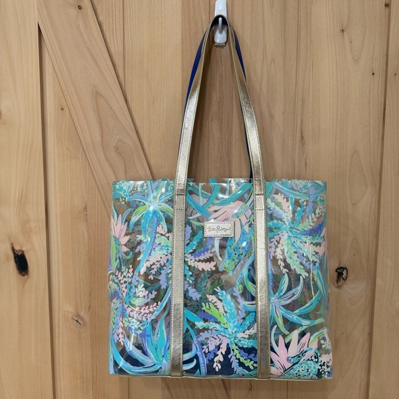 Lilly Pulitzer Clear PVC Sweet Escape Print Tote Flora Beach Bag Gold Trim - Picture 2 of 16
